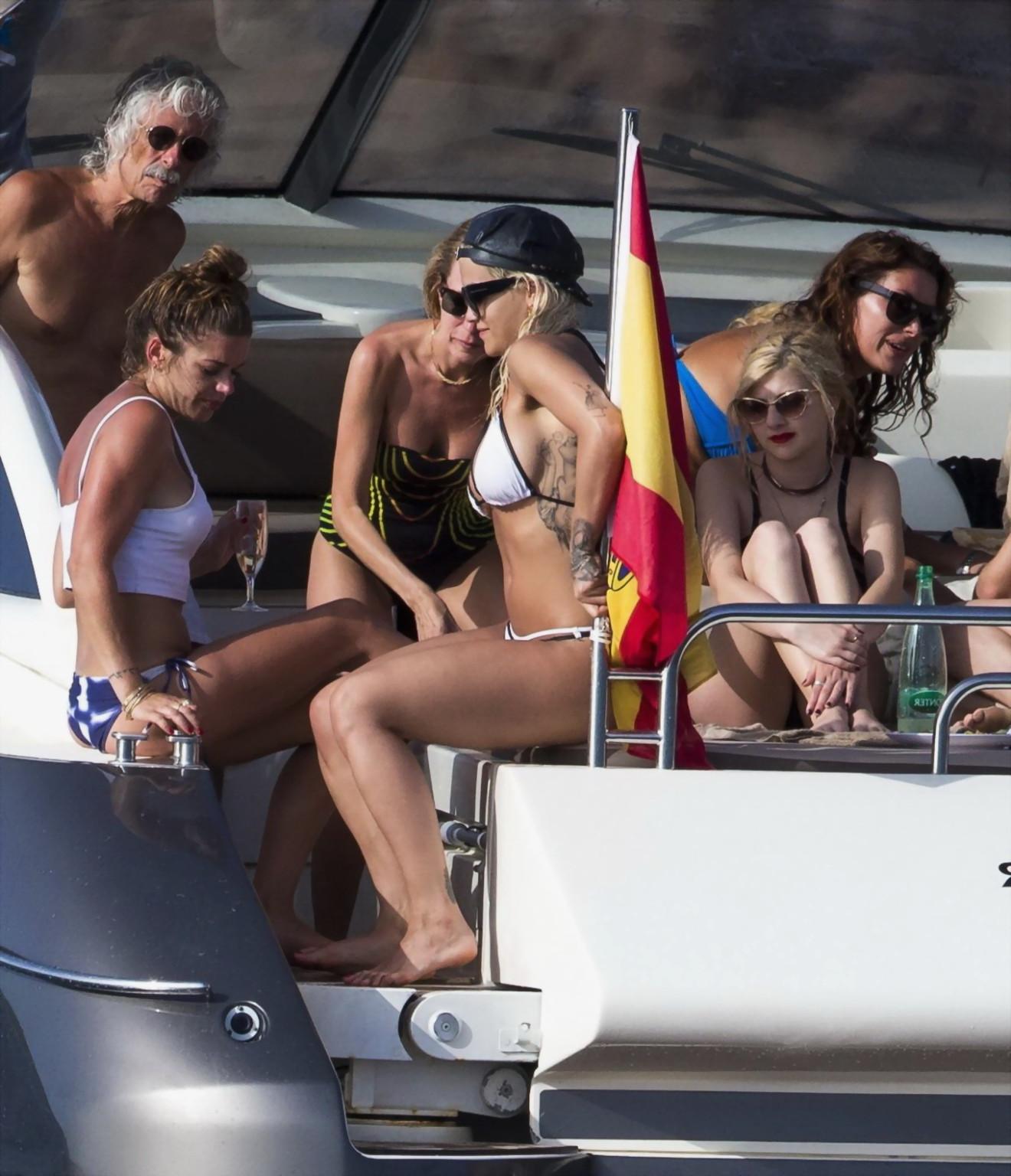 16P Rita Ora showing bikini pokies ass and cameltoe