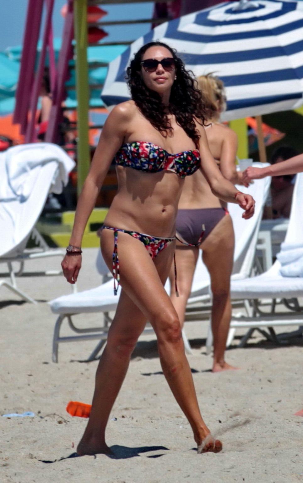 16P Lilly Becker showing off her bikini body on a beach in Miami