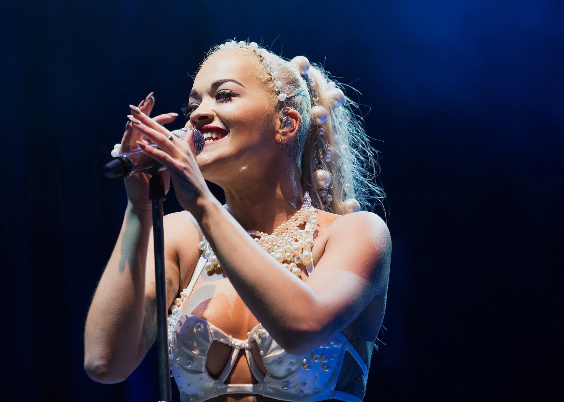 10P Rita Ora in bra and jeans performing at V Festival at Hylands Park Chelmsford