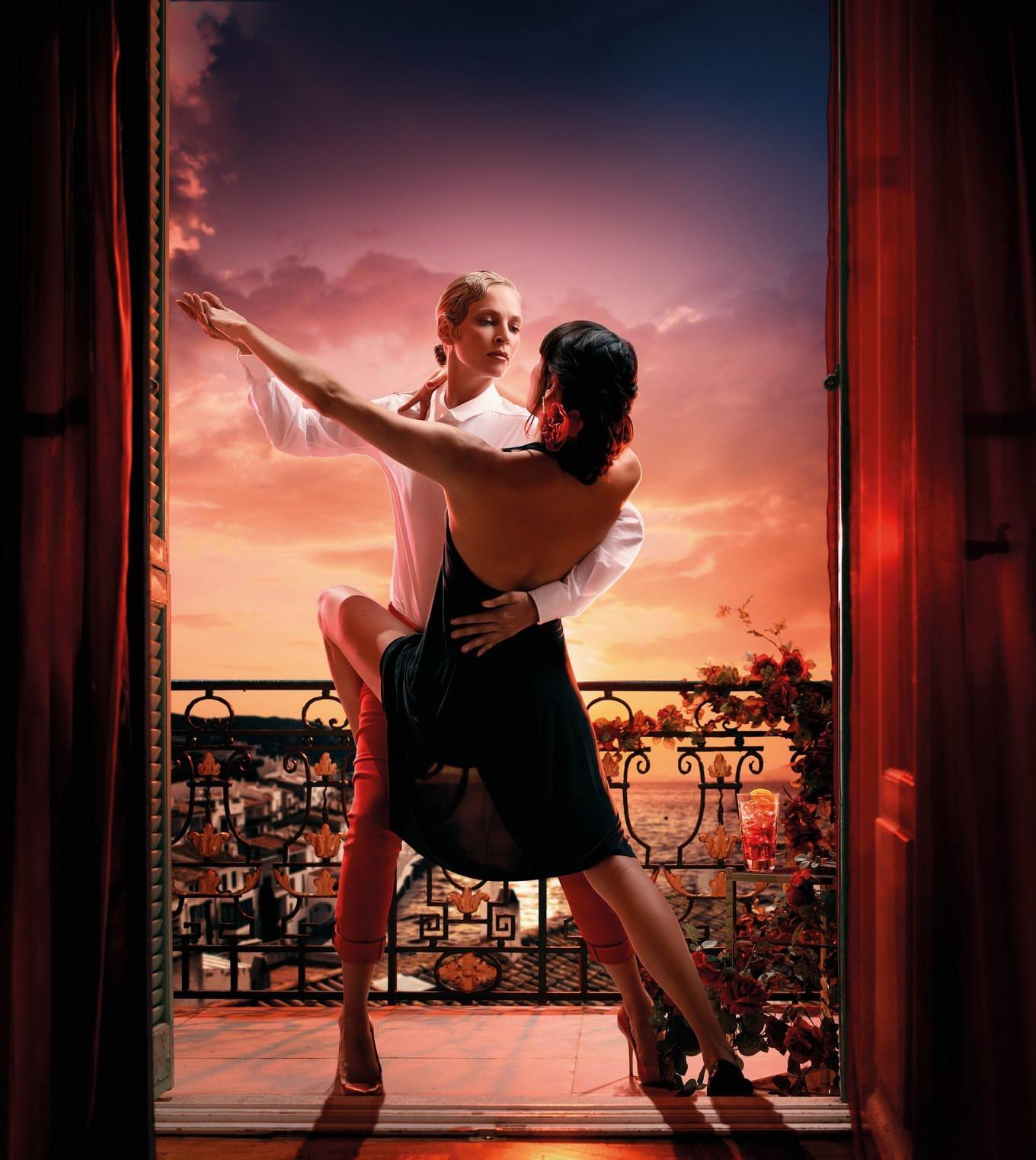 16P Uma Thurman in red hot Campari 2014 calendar photoshoot