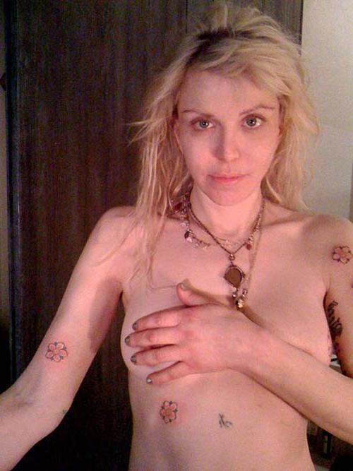 16P Courtney Love topless on stage and posing totally nude