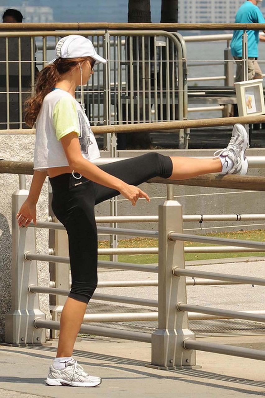 16P Irina Shayk exposing sexy body and hot ass while practicing in park