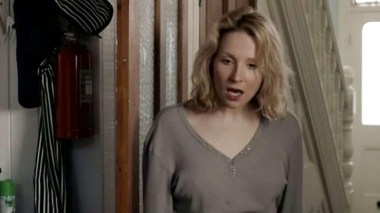 16P Amy Beth Hayes showing her nice big tits and fucking hard in nude movie scenes