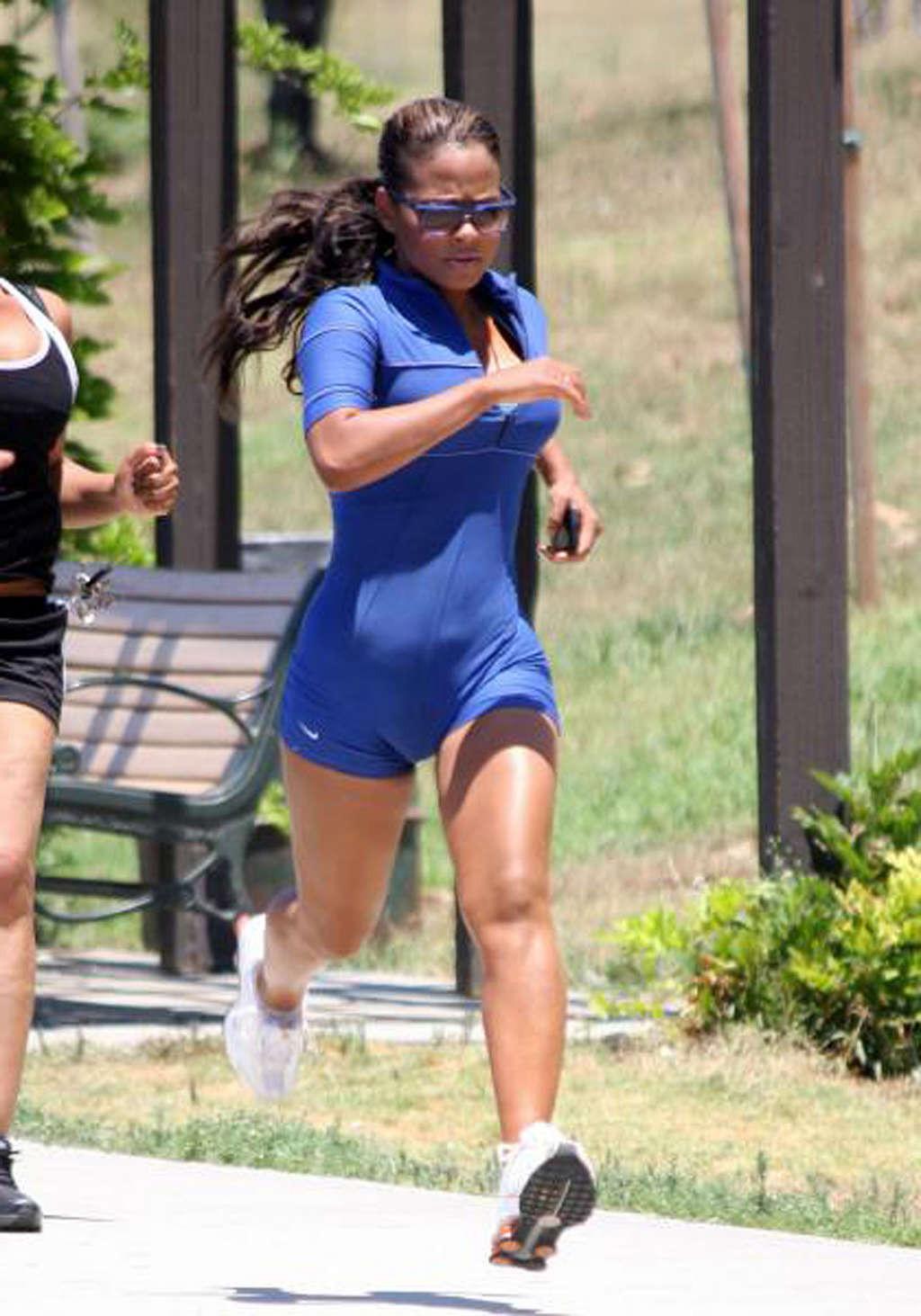 16P Christina Milian exposing her fucking sexy body and hot ass in park