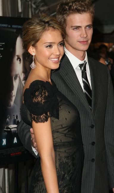 19P Sexy long hair celeb Jessica Alba hot see through lingerie