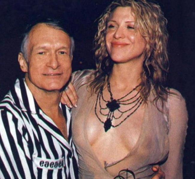 15P Top celeb bad girl Courtney Love totally nude body