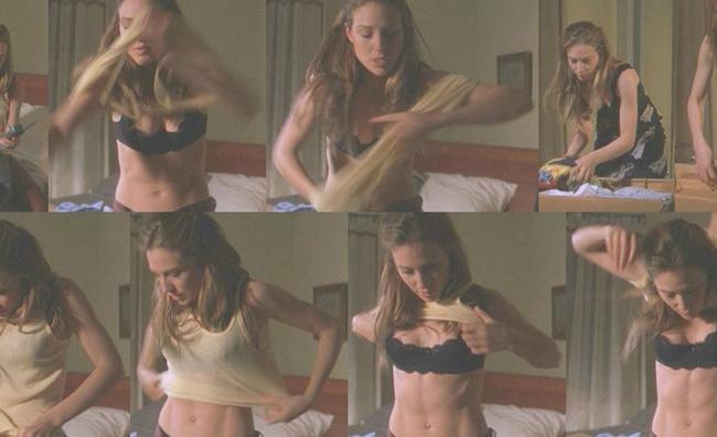 15P Claire Forlani nude topless on the beach and sex scenes