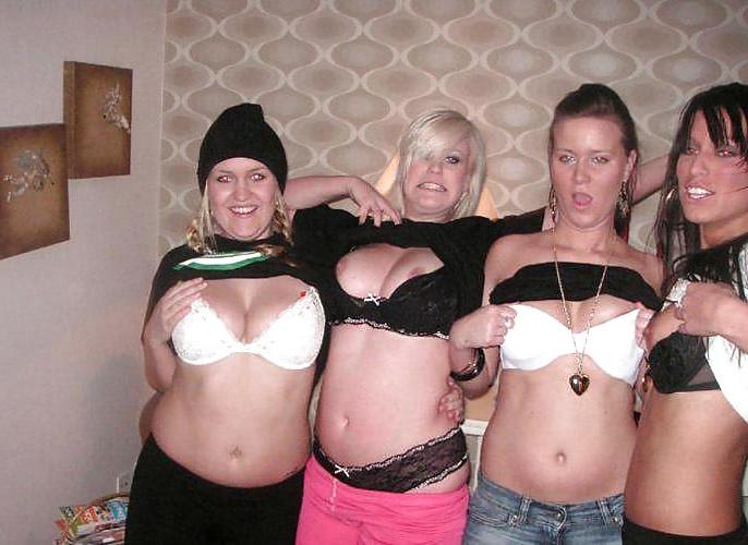 25P PARTY GIRLS