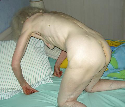 23P Granny  josee    back from hospital   she want  fuck