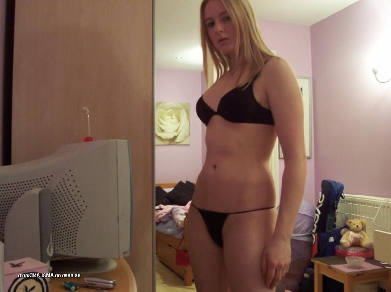 14P Hot amateur blonde GF's non-nude selfpics in her bedroom