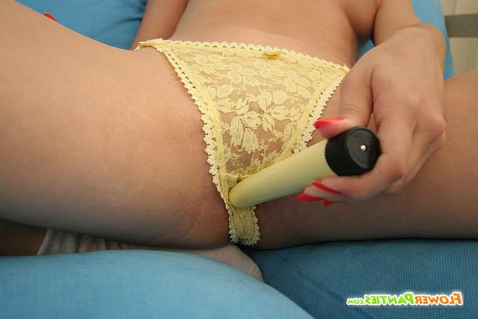 16P Cute teen dildoing in panties