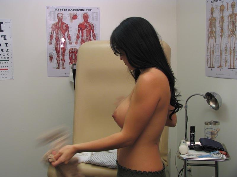 20P Big breasted doll Mikayla searching for her G-spot.