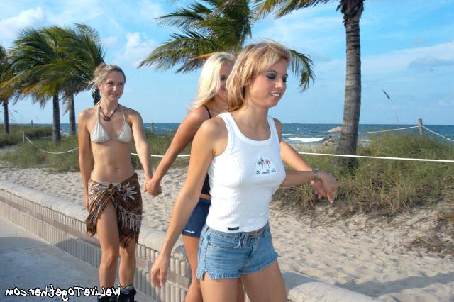 15P Long legged babe gets fucked by two hot girls