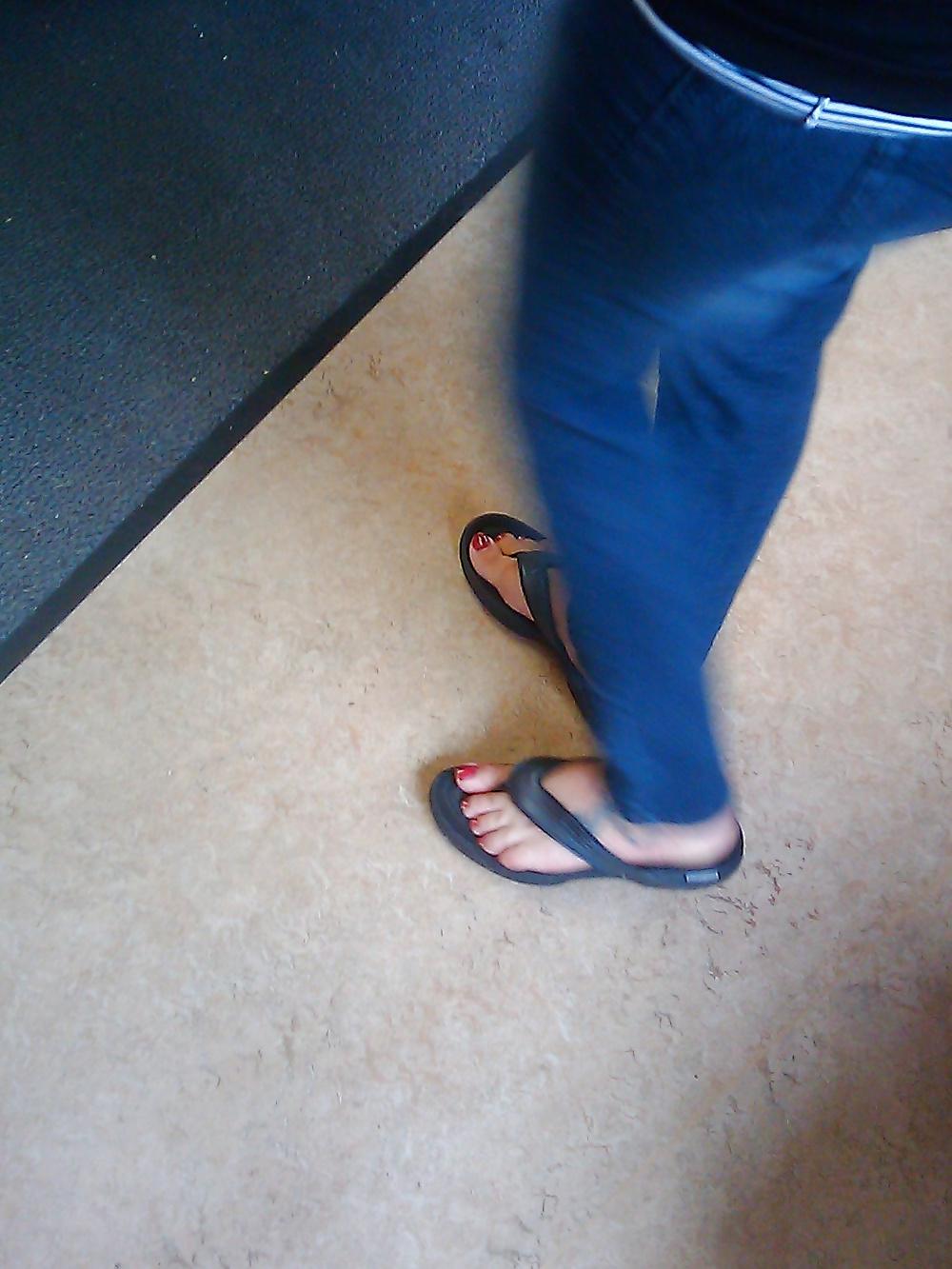 8P Feet of July 2011 - the piteous  rest