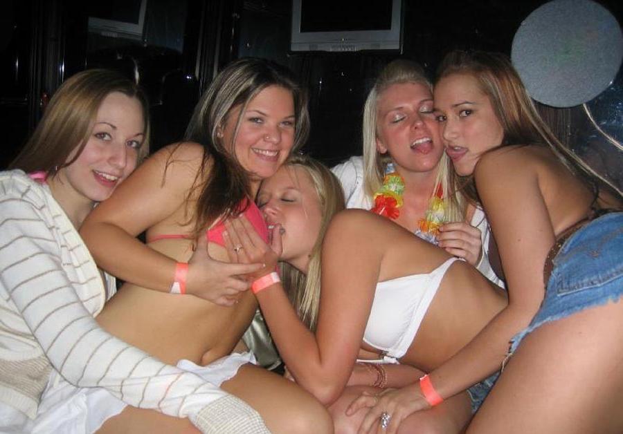 15P Really drunk amateur girlfriends going wild