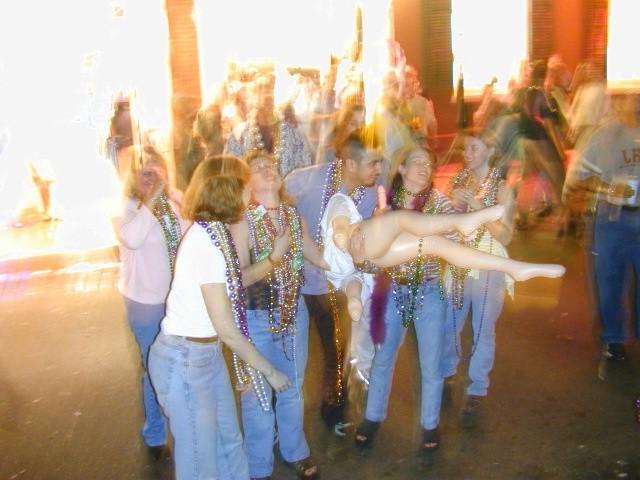 15P Wild and drunk babes showing their tits at the mardigras
