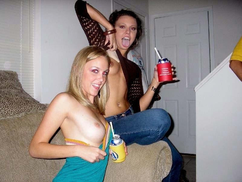 15P Wild teens getting drunk and naked at parties