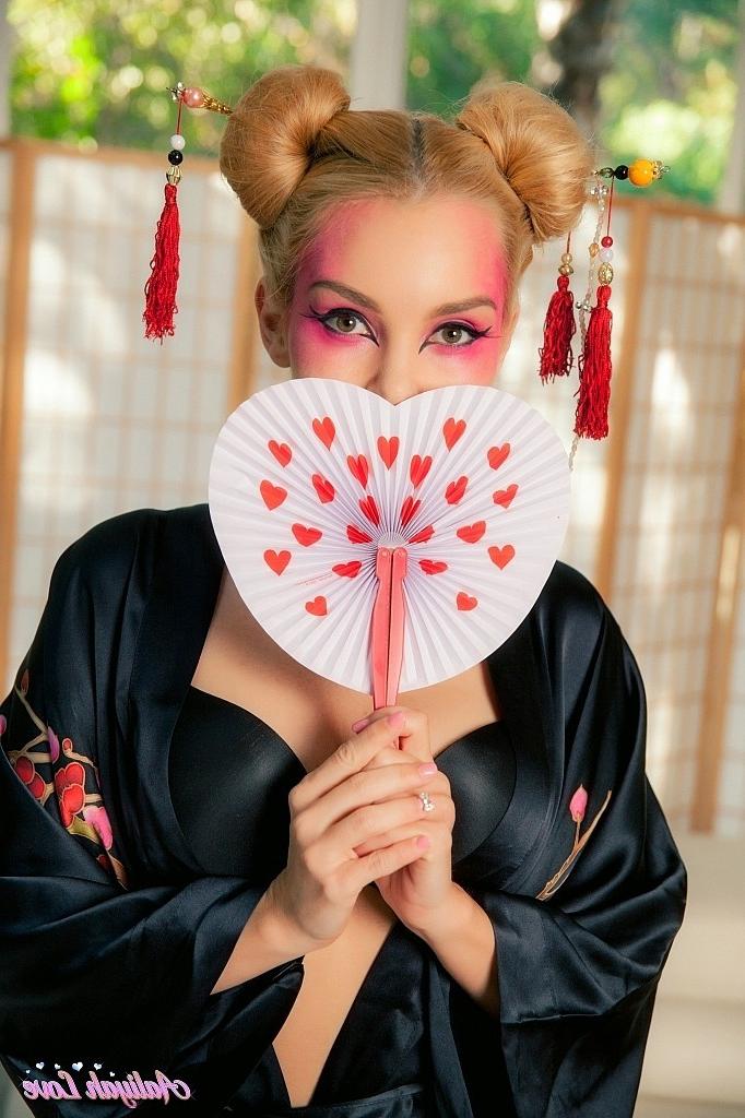 13P Aaliyah Love like geisha