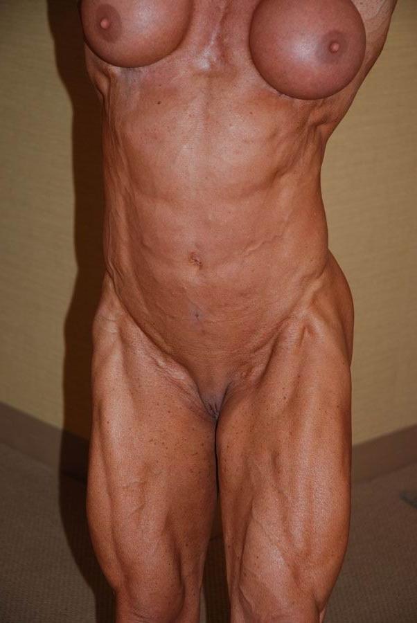 15P hot female bodybuilder with huge muscles