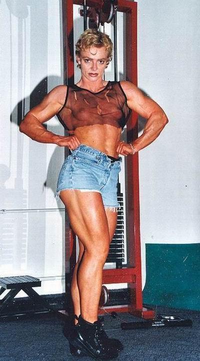 15P female bodybuilders showing off their muscles