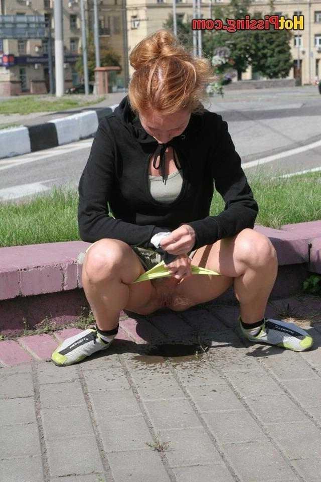 15P Slut pissing outdoors