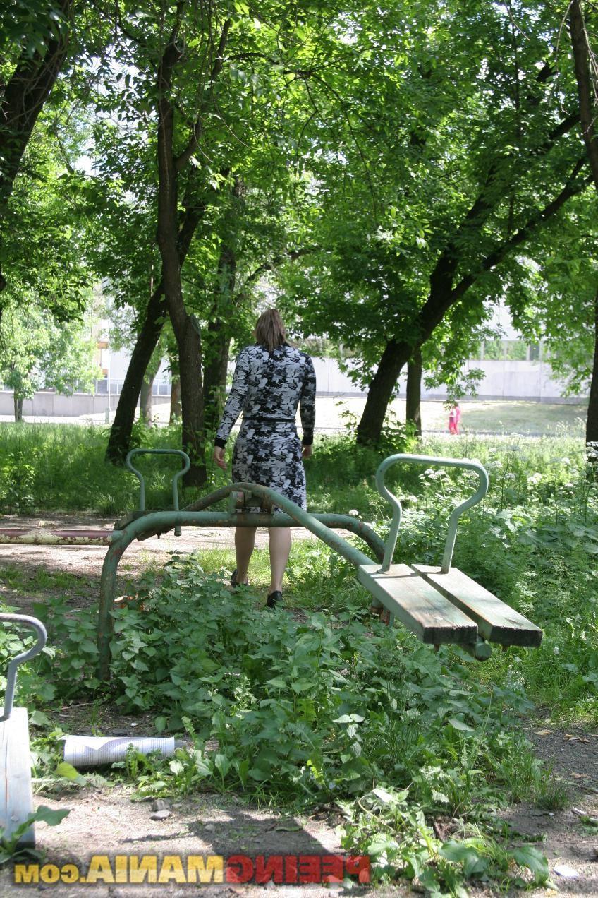 15P Black and white outfit and yellow pee stream of a skanky park pisser