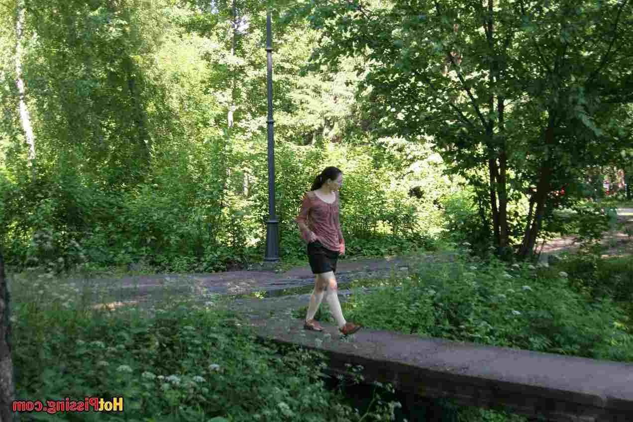 15P Slut pissing off a bridge