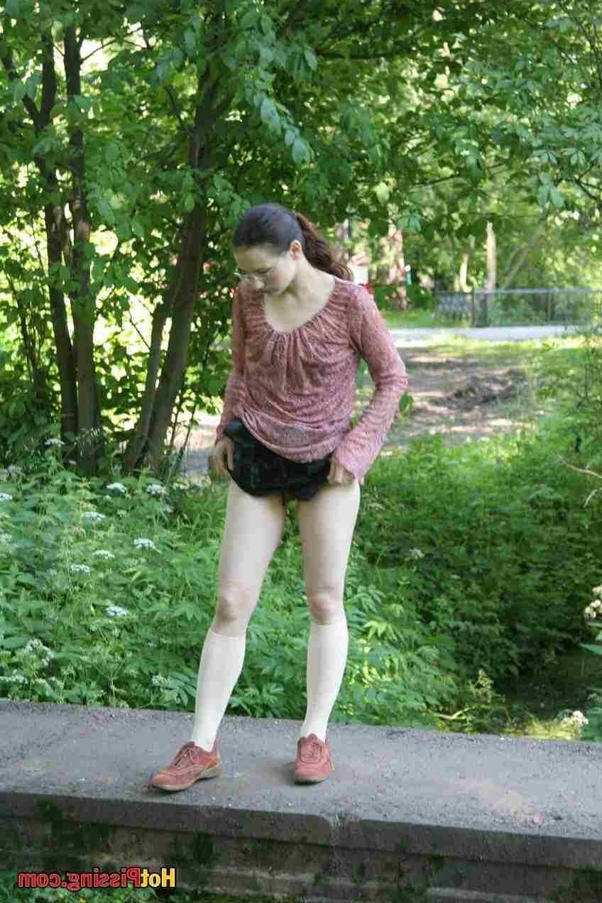 15P Slut pissing off a bridge