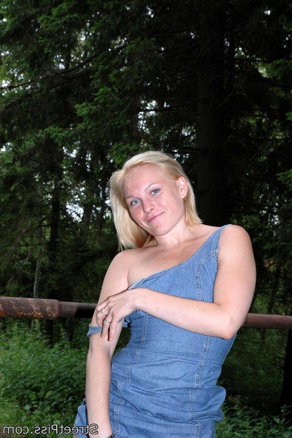 12P Leggy blonde squats to pee on a concrete block