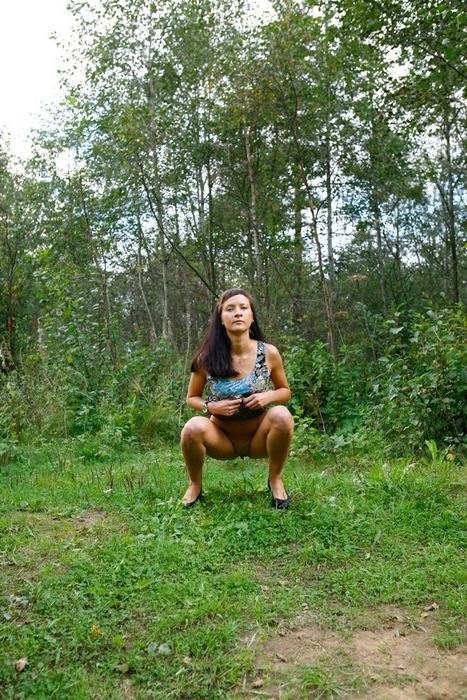 16P Tight teen with no underwear takes a piss outdoors