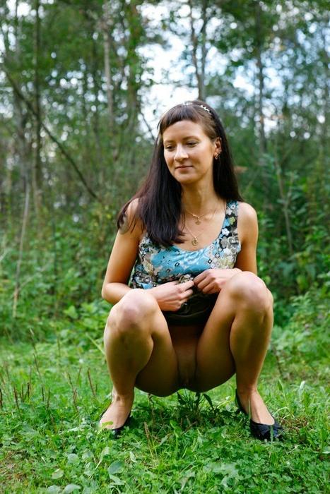 16P Tight teen with no underwear takes a piss outdoors