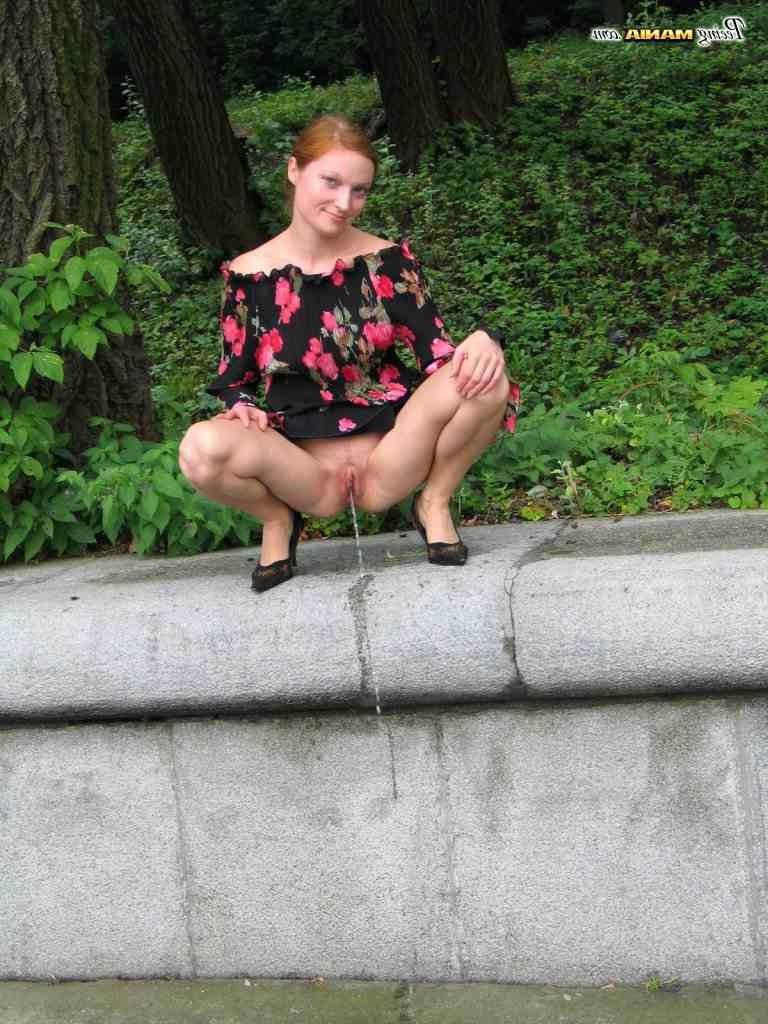 16P Slut peeing outdoors