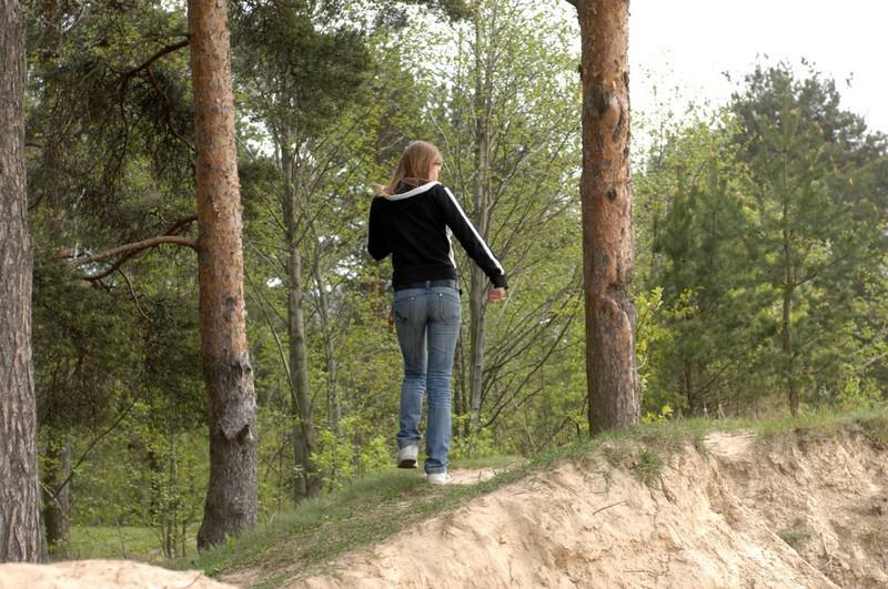 16P Girl takes off her pants and takes a piss outdoors