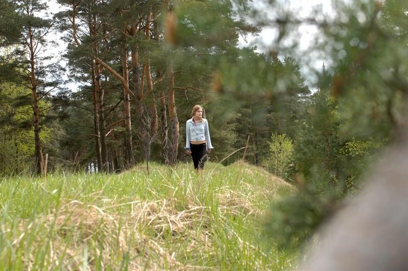 16P Teen gets filmed unknowingly while taking a piss in the woods