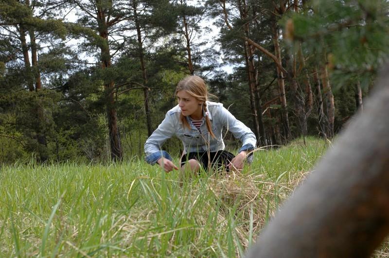 16P Teen gets filmed unknowingly while taking a piss in the woods