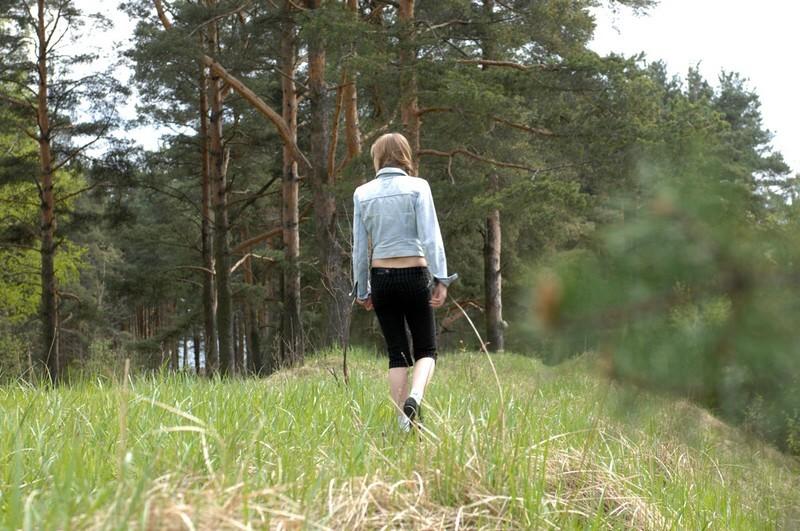 16P Teen gets filmed unknowingly while taking a piss in the woods