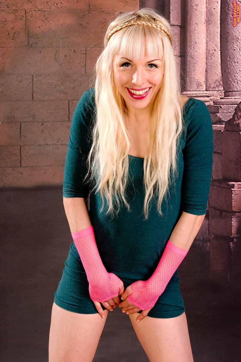 16P Blonde chick can not prevent peeing in her panties