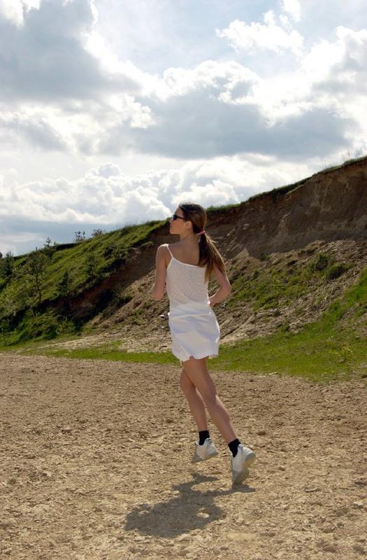 15P Teenie with a great body gets naked outdoors and takes a piss