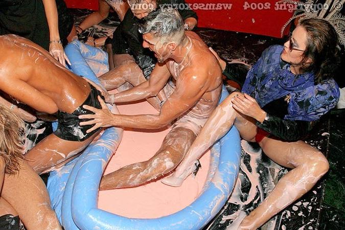 16P Messy party with food and lots of drunk sex