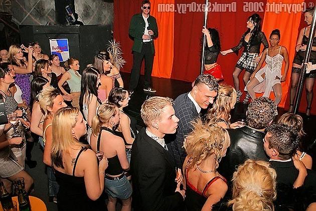 18P Wild and messy orgie and drunk party sex