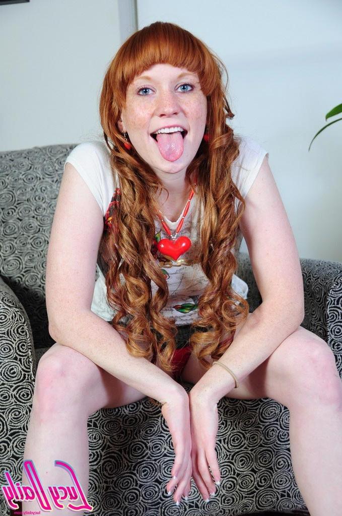 16P Pale redhead girl shows panties