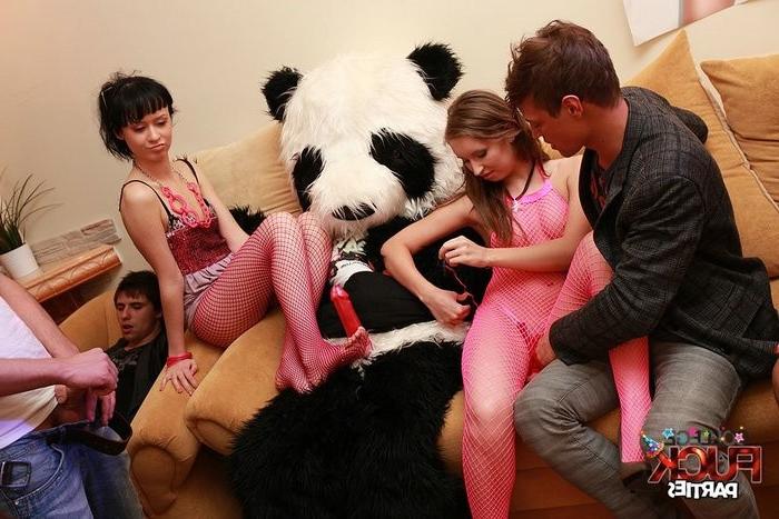 8P wild student sex scenes from the best college fuck parties