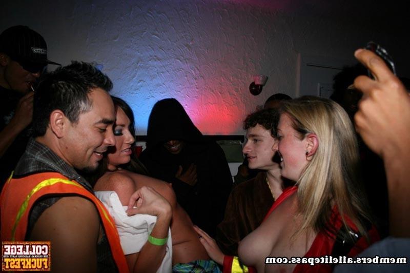 16P Drunk horny college whores fucking at hardcore party
