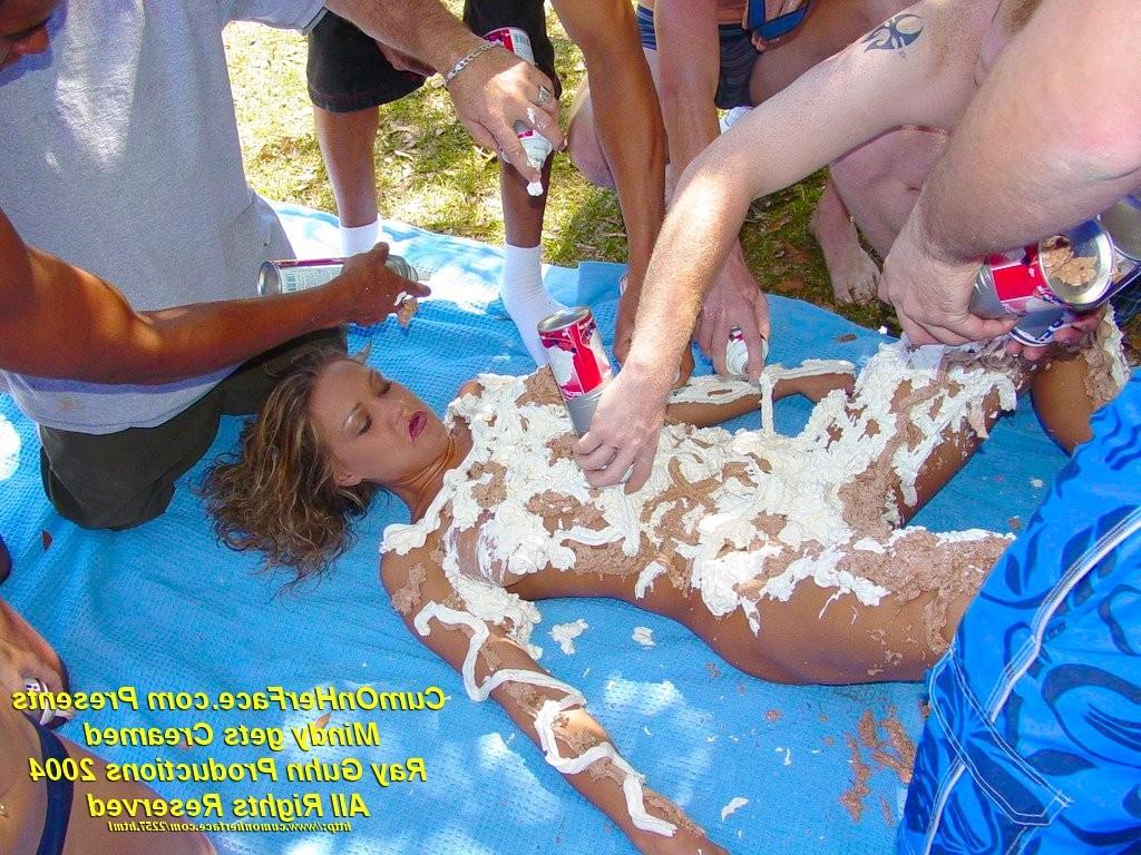 15P Drunk whores fucking outside in the park
