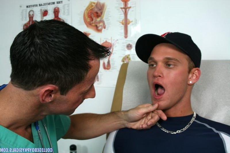 16P Gay doctor and two sexy young college athletes blowjob action