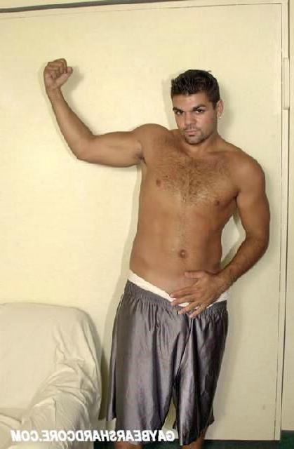 16P Big caveman with body showing his shaggy rod and furry hole