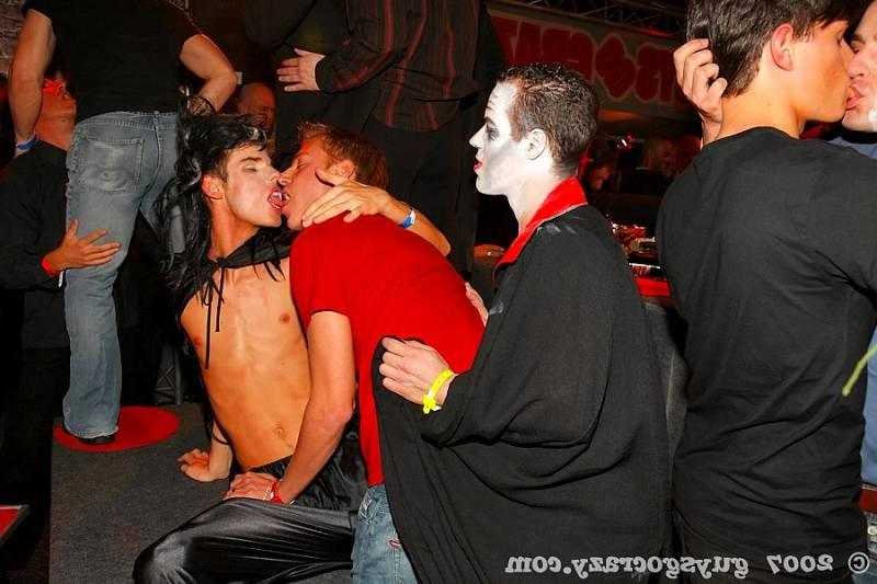 20P In a dungeon cock hungry vampires attack twinks