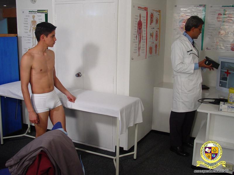 15P Anastasio gets examined by the doctor