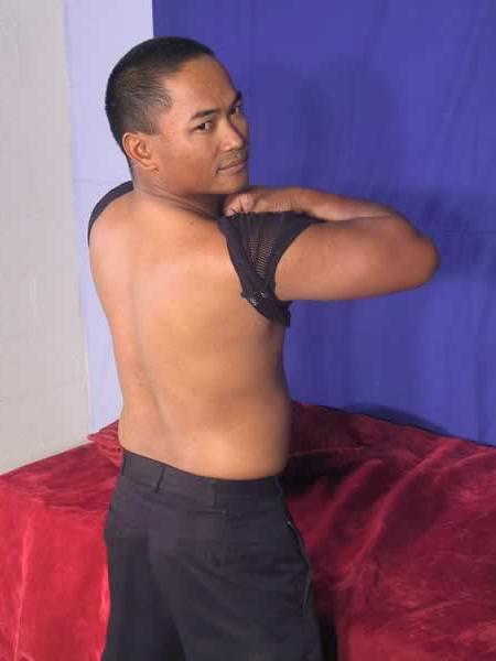 13P Asian dude in the bedroom