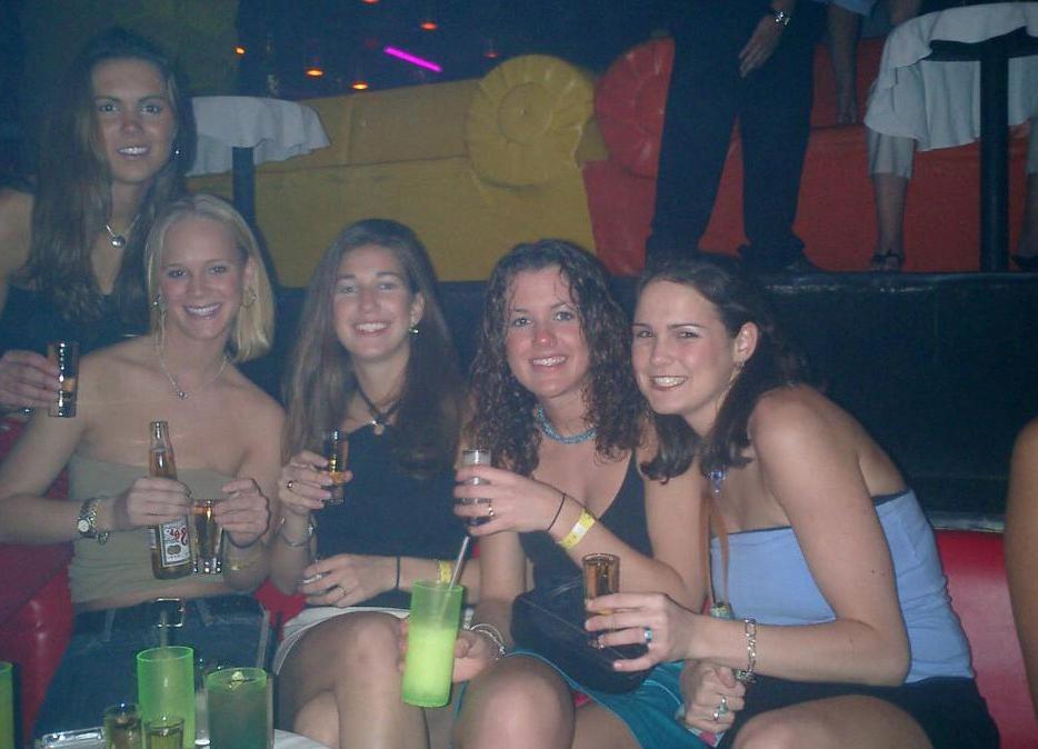 15P Amateur drunk babes posing
